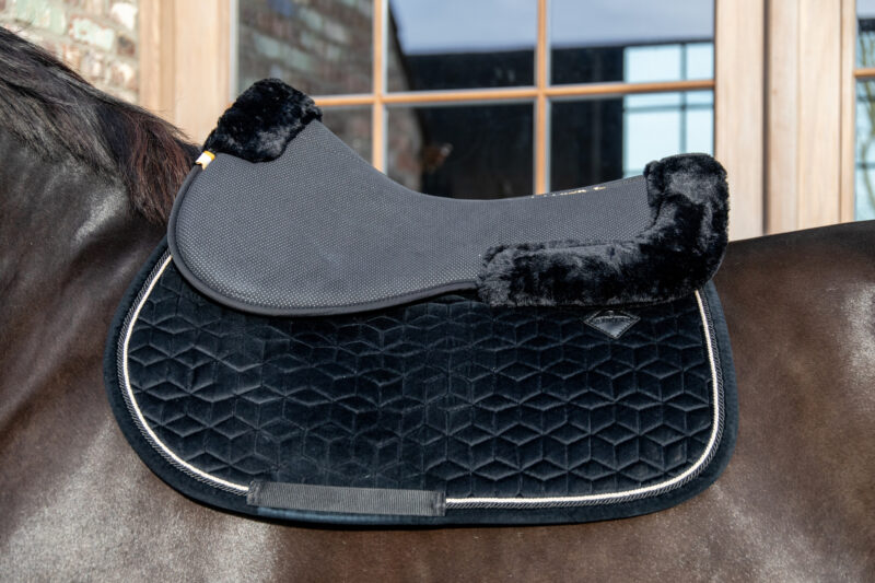 Bajo asiento Anatomic con corderito Negro - Kentucky - Imagen 3